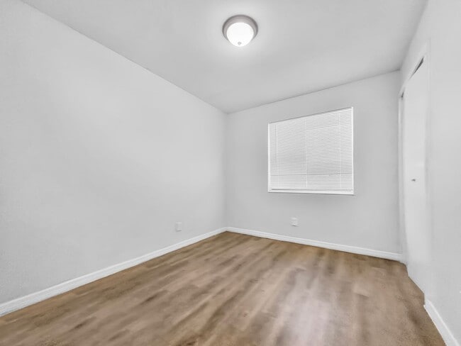 Building Photo - Beautiful Renovated Single Family |  3 BR/1BA | 1-Car Covered Parking | Gated backyard