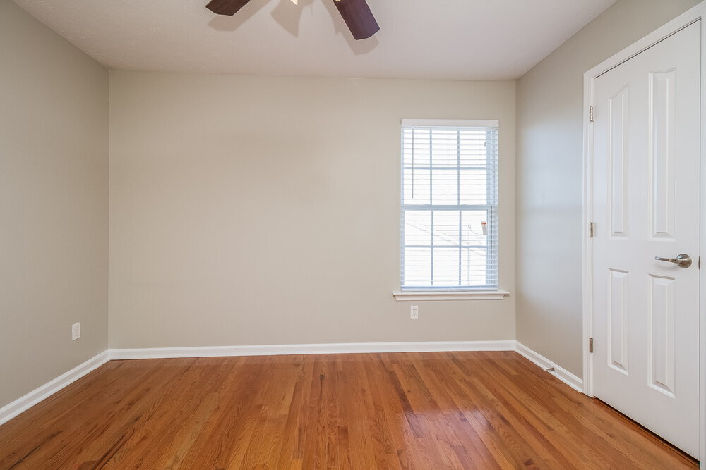 Building Photo - 6030 Eden Ln