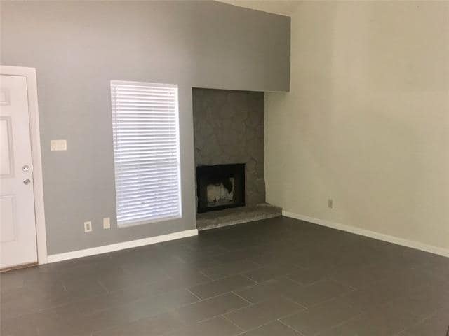 Primary Photo - 9208 Sweetwater Dr
