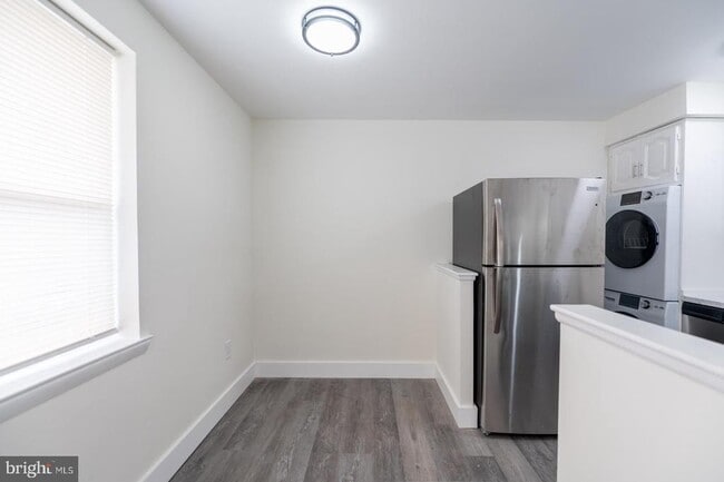 Building Photo - 200 Prince Frederick St