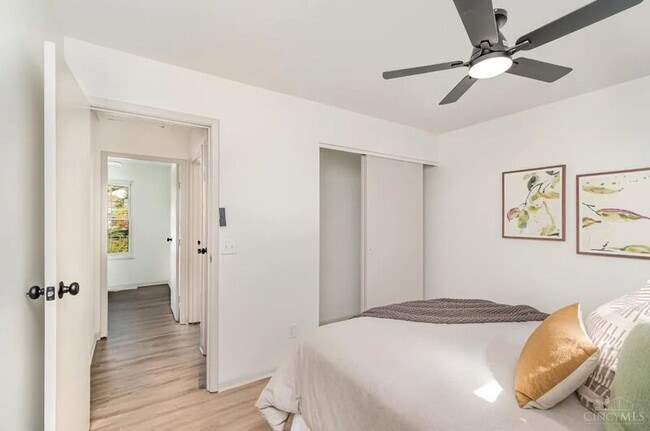 Building Photo - 6055 Tridale Ct