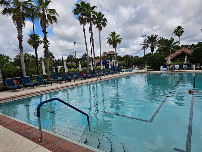 Building Photo - 300 Via Castilla