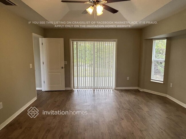 Building Photo - 12404 Appleberg Cir