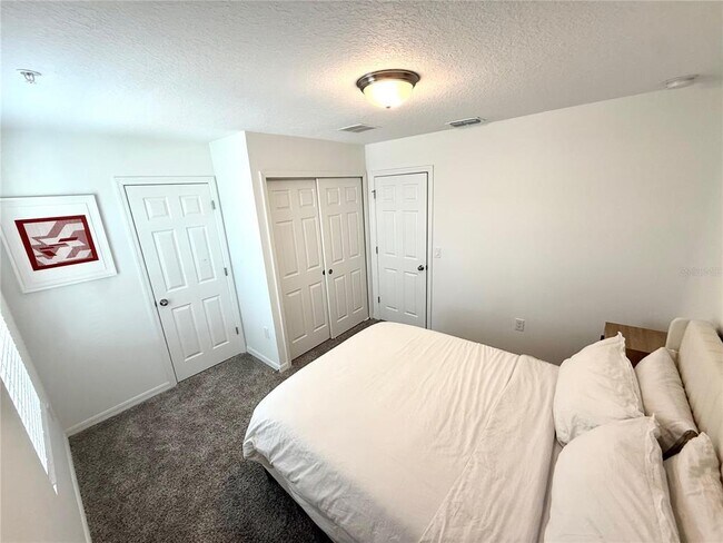 Building Photo - 2013 Crape Jasmine Ln