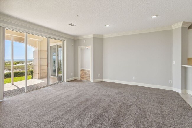 Building Photo - Amelia Island Ocean Front Condo