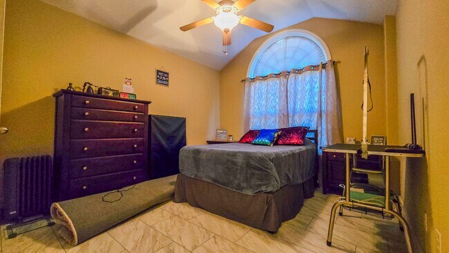 Building Photo - 5333 Graycliff Ln
