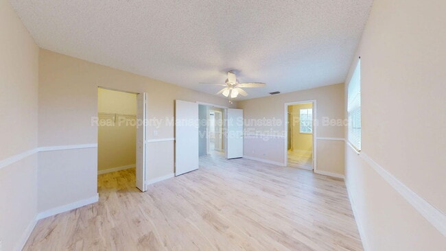 Building Photo - 140 Pheasant Run Blvd