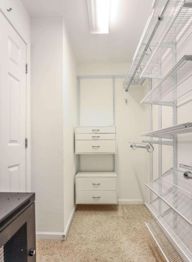 master suite walkin closet - 800 N 8th St