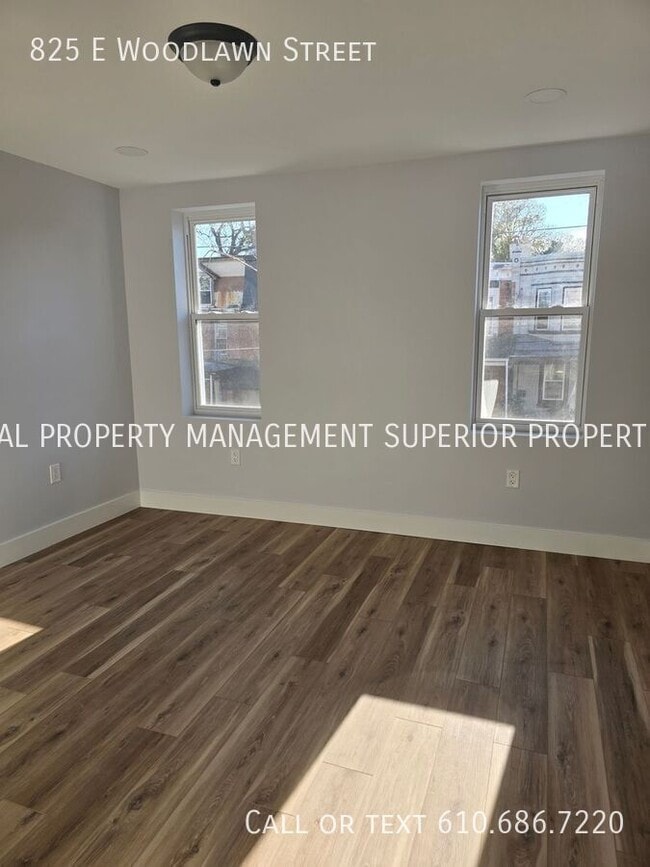 Building Photo - 825 E Woodlawn St