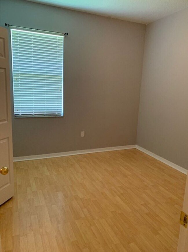 Building Photo - 226 Venetian Bay Cir