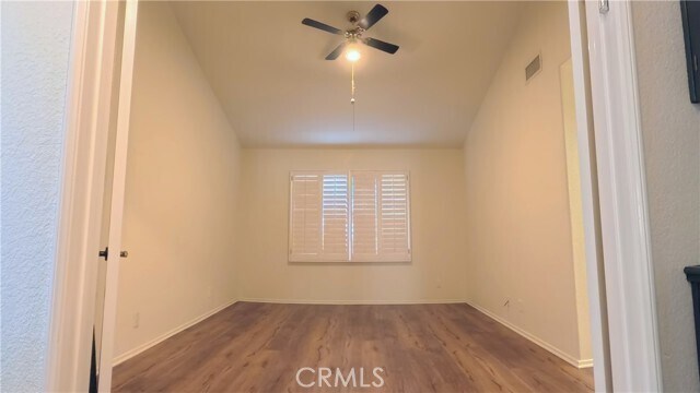 Building Photo - 415 E Bougainvillea Ln