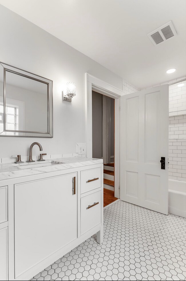 Bathroom - 2316 Fremont Ave S