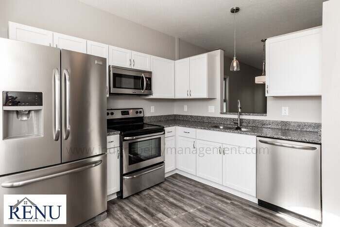 Building Photo - 2710 Lucas Dr