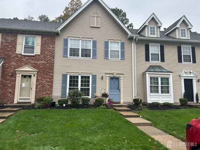 Building Photo - 10 Albury Way