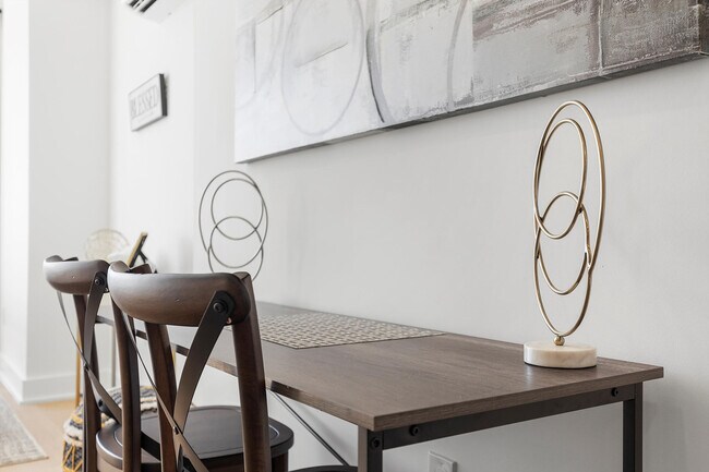 Building Photo - 1726 H St NE