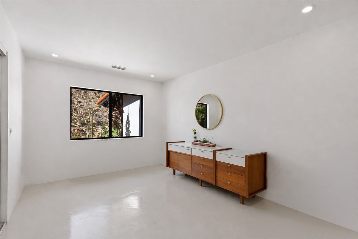 Building Photo - 53744 Ridge