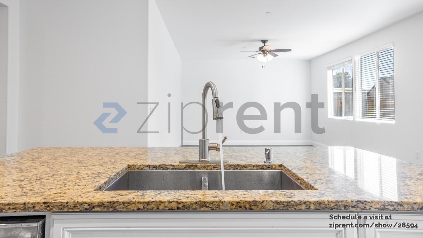 Building Photo - 51 Angra Way