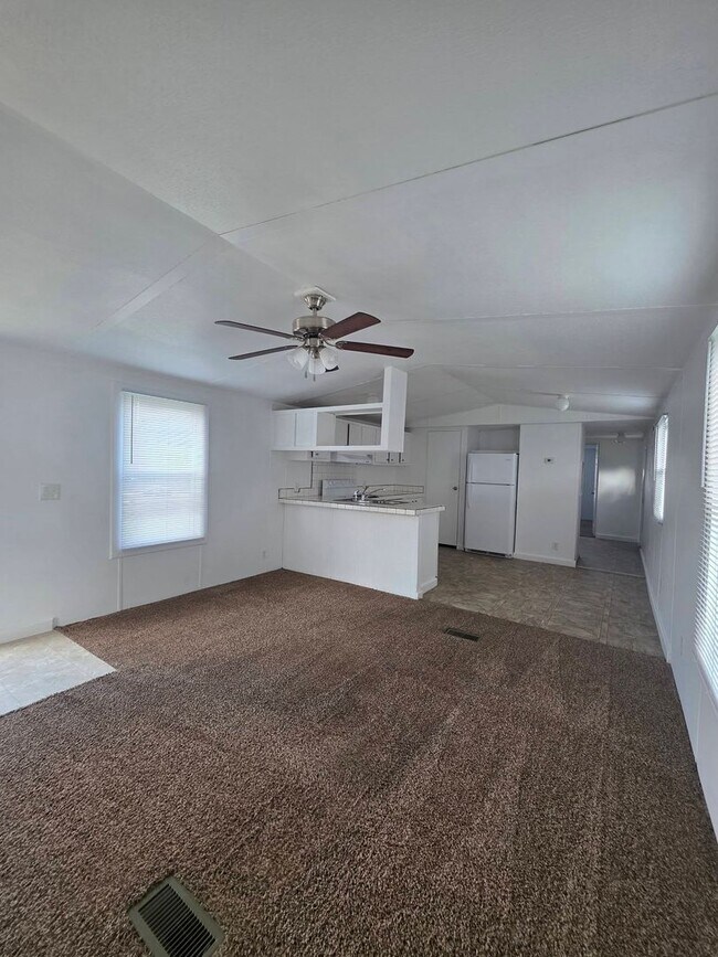Building Photo - 801 Trollingwood-Hawfields Rd. lot 91