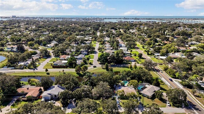 Building Photo - 1010 Bay Breeze Terrace