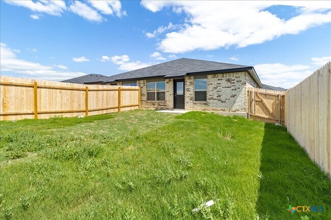 Building Photo - 1242 Lehmann Dr