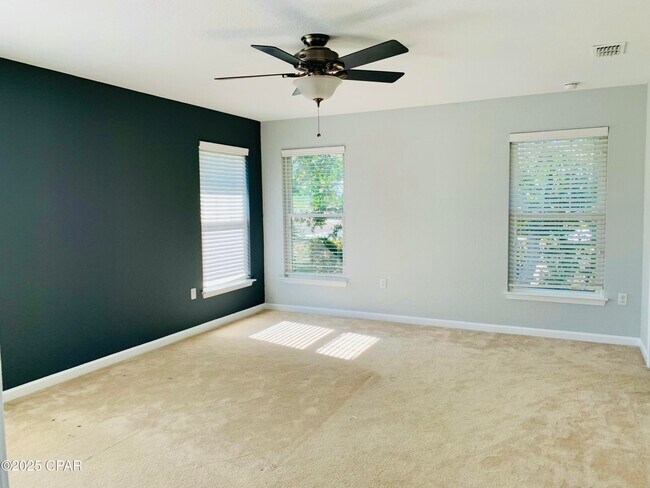 Building Photo - 201 Sand Oak Blvd