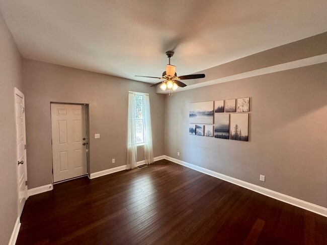 Building Photo - 2732 Accomac St