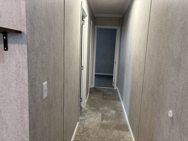 Building Photo - 41 Del Ct W