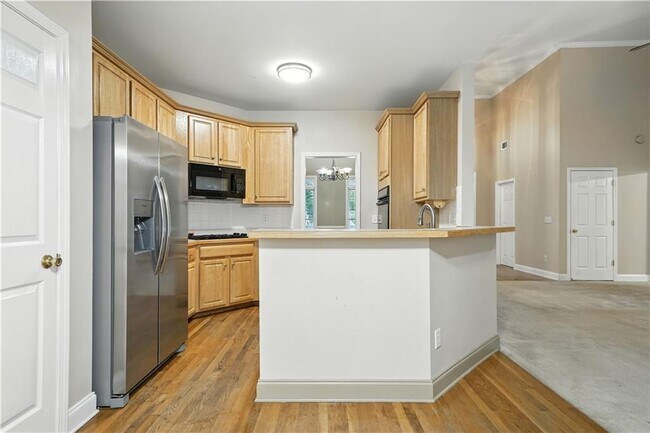 Building Photo - 6745 Fairfield Trce