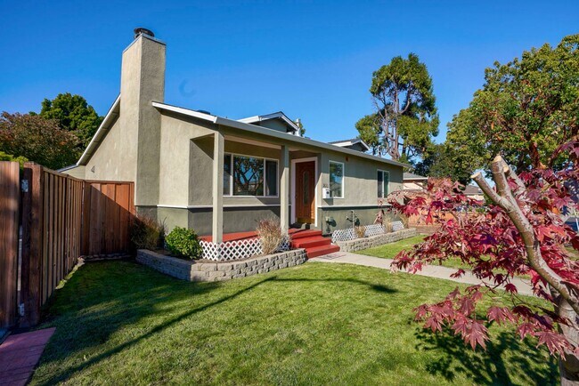 Building Photo - 3BR/1BA North Shoreview Home with Yard & Redwood Deck | Pet Friendly | Near Caltrain | YouTube Tour