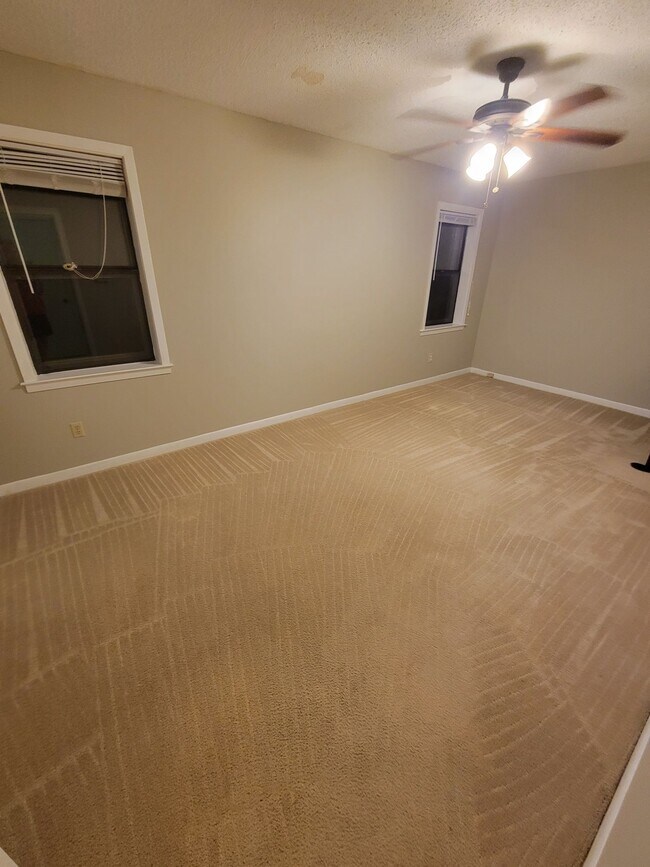 Building Photo - 6719 Fossil Creek Rd