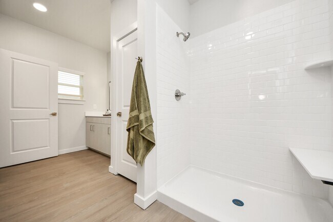 Building Photo - 22018 Lesley Grv Ln