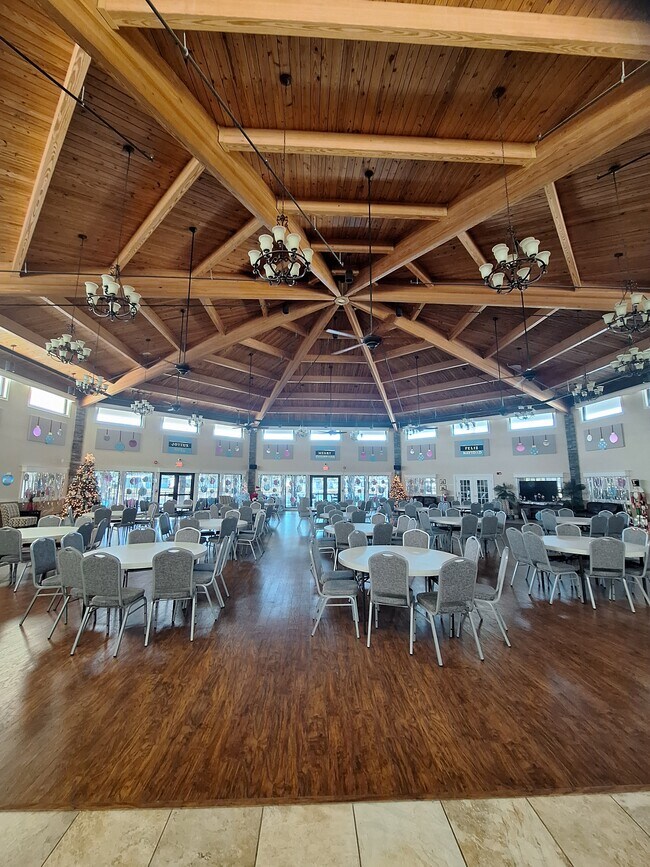 Building Photo - 29201 S Jones Loop Rd