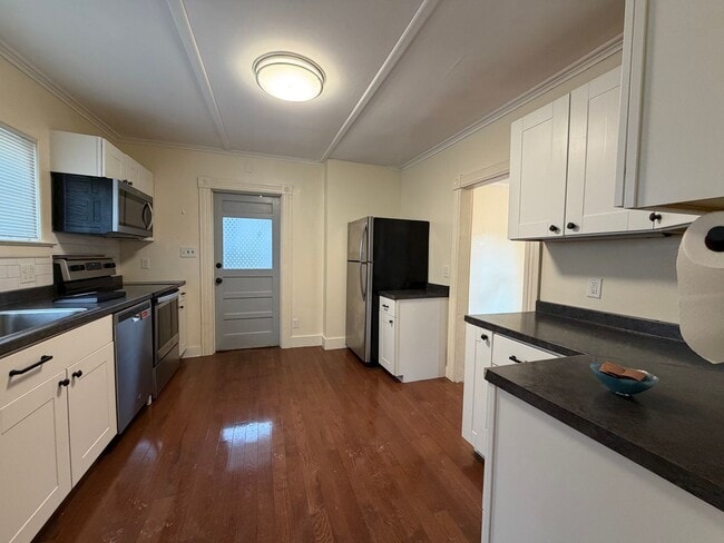 Building Photo - NOW AVAILABLE FOR RENT - Beautiful Single Family Home In North Adams