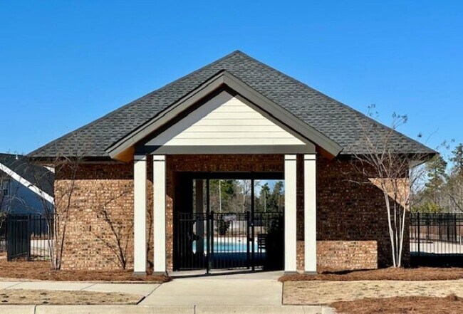 Building Photo - TOWNHOMES ACROSS FROM LAKE CAROLINA