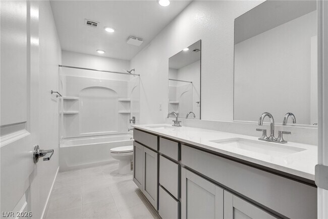 Building Photo - 10728 Rhinehill Ave