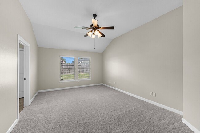 Building Photo - 4014 Pinecrest Hollow