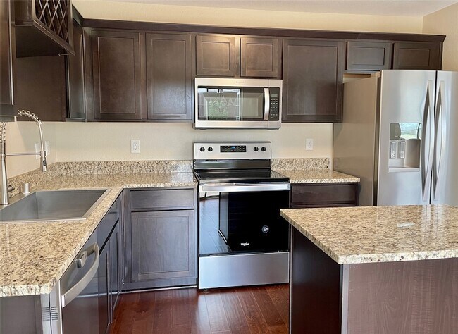 Building Photo - 2809 Arbury Dr