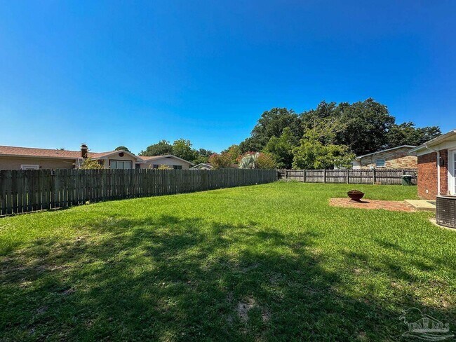 Building Photo - 279 Airport Blvd