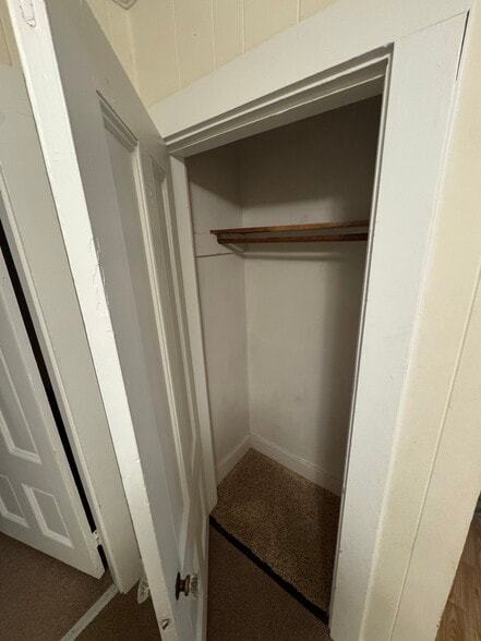 Building Photo - 48 Clinton Ave