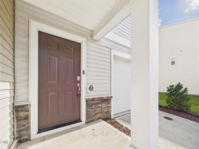 Building Photo - 2709 Chert Ln