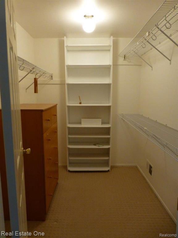 Building Photo - 5837 Folkstone Dr