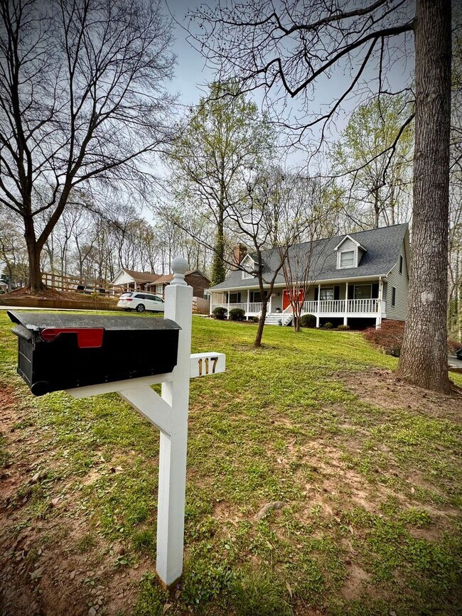 Building Photo - 117 Ashley Rd