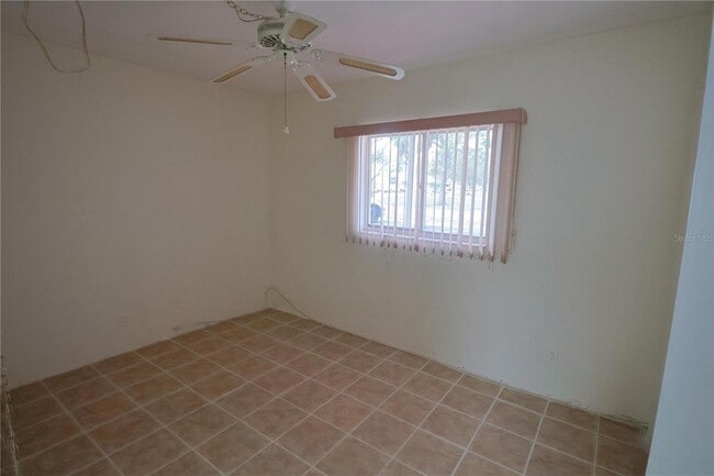 Building Photo - 3755 S School Ave