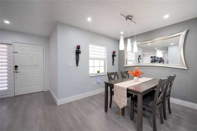 Building Photo - 15863 SW 71st St