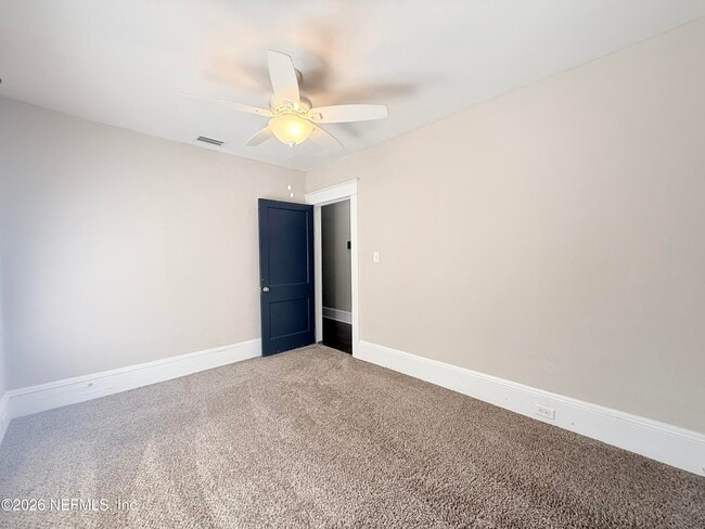 Building Photo - 3055 Rosselle St