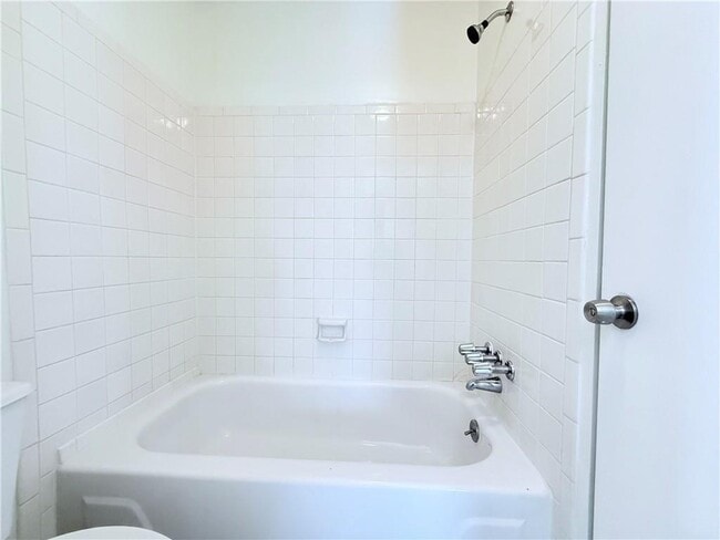 Building Photo - 4383 Idlewood Ln