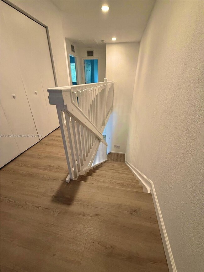 Building Photo - 63 SE 3rd Ave