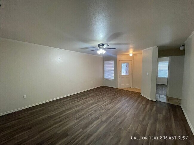 Building Photo - 509 N Brentwood Ave