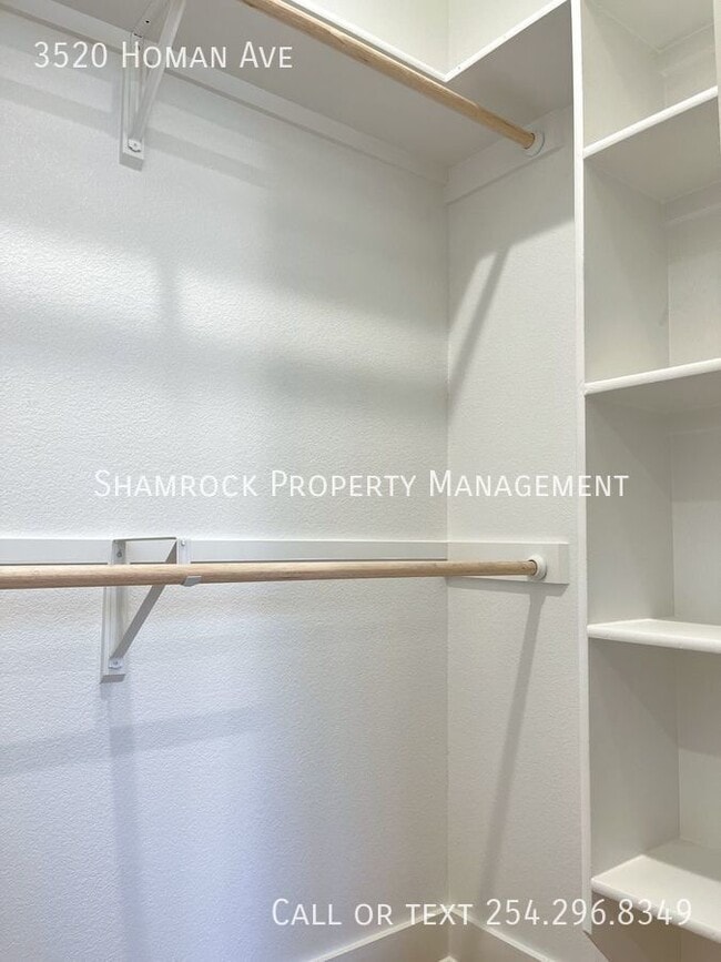 Building Photo - New Central Waco Home