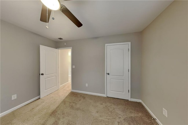 Building Photo - 3930 Summit Gate Dr